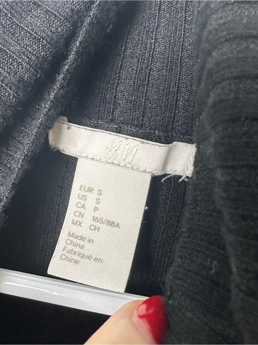 H&M Black Ribbed Cowl Neck Turtleneck Sweater - Picture 3 of 5
